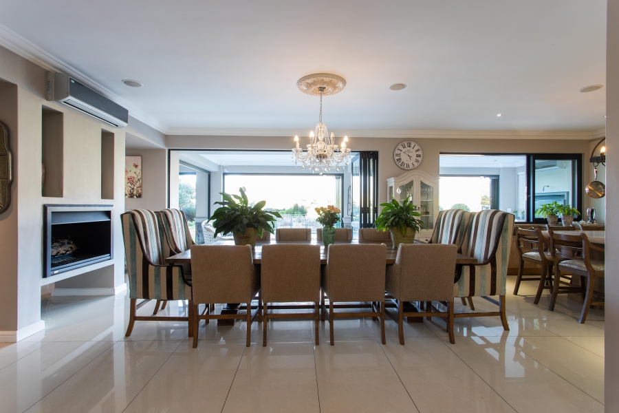 4 Bedroom Property for Sale in Val De Vie Estate Western Cape